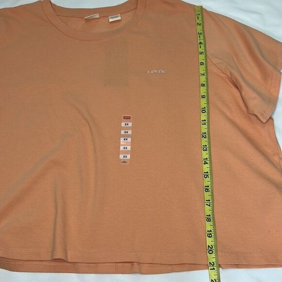 Levi's Women’s Plus Size Peach Bloom Trendy Jordie Cropped T-Shirt Size 2X - Picture 7 of 8